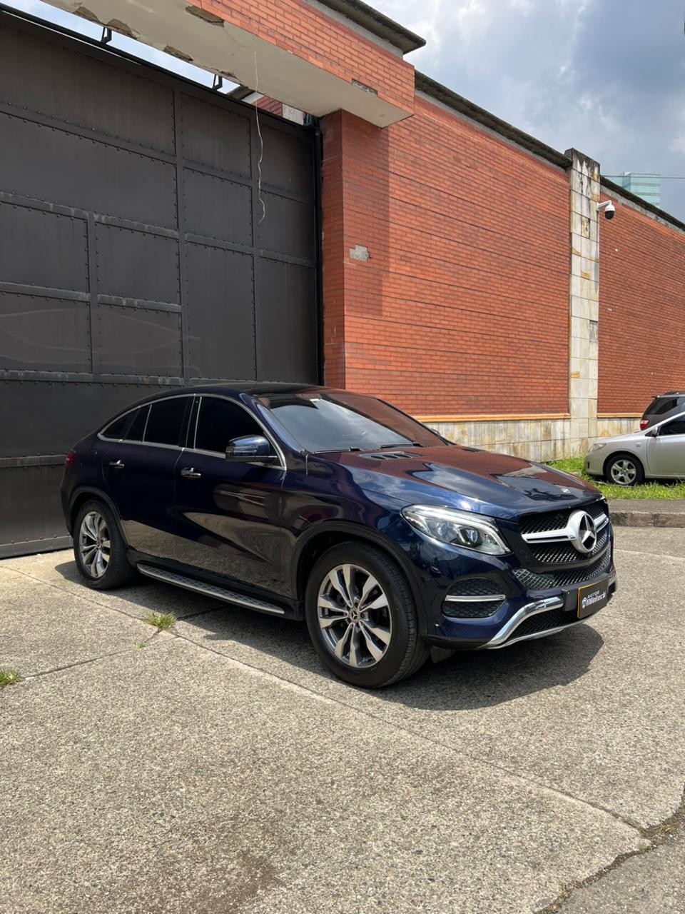 Mercedes Benz GLE 350D 4MATIC