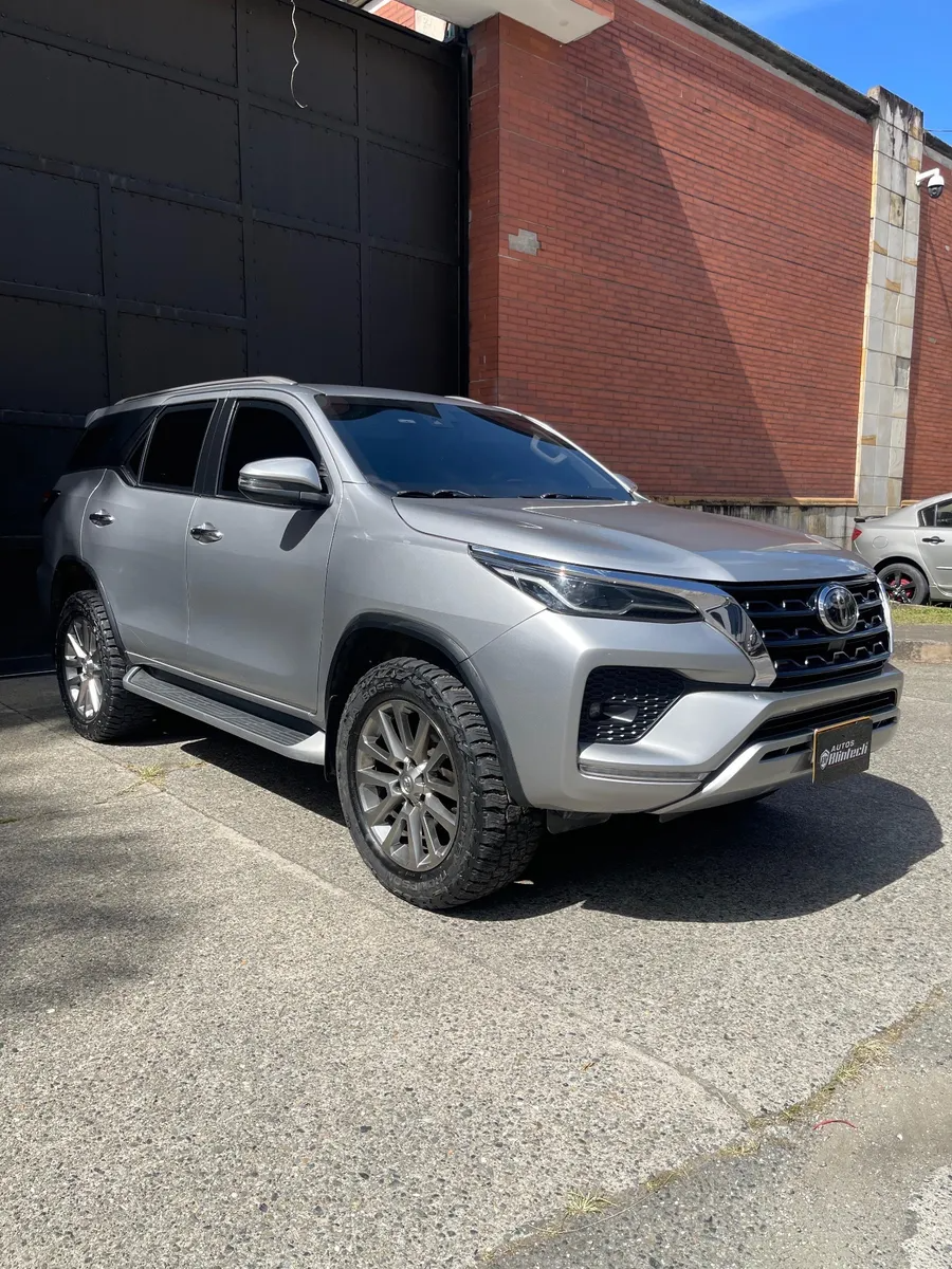 Toyota Fortuner Srv 2021