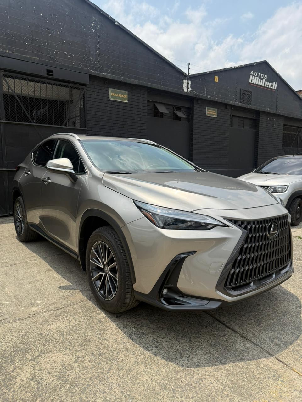 Lexus NX 350h Premium Hibrida